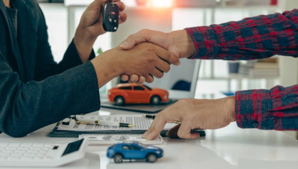 IVA EN LA VENTA DE VEHÍCULOS REALIZADA POR UNA SOCIEDAD